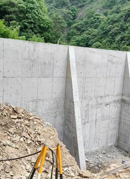 威海重力式挡土墙